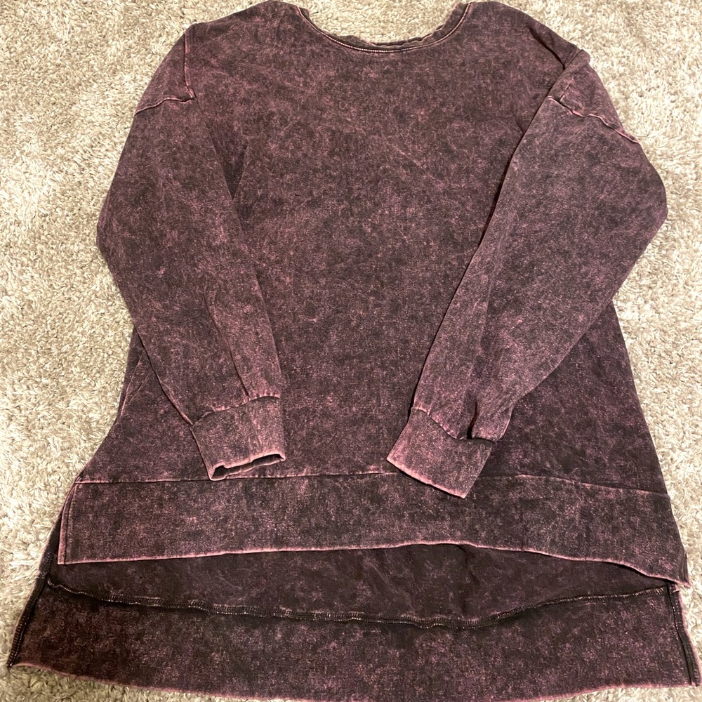 womens boutique crewneck